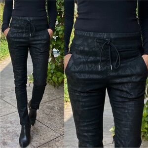 BEVY FLOG Black Textured Joggers